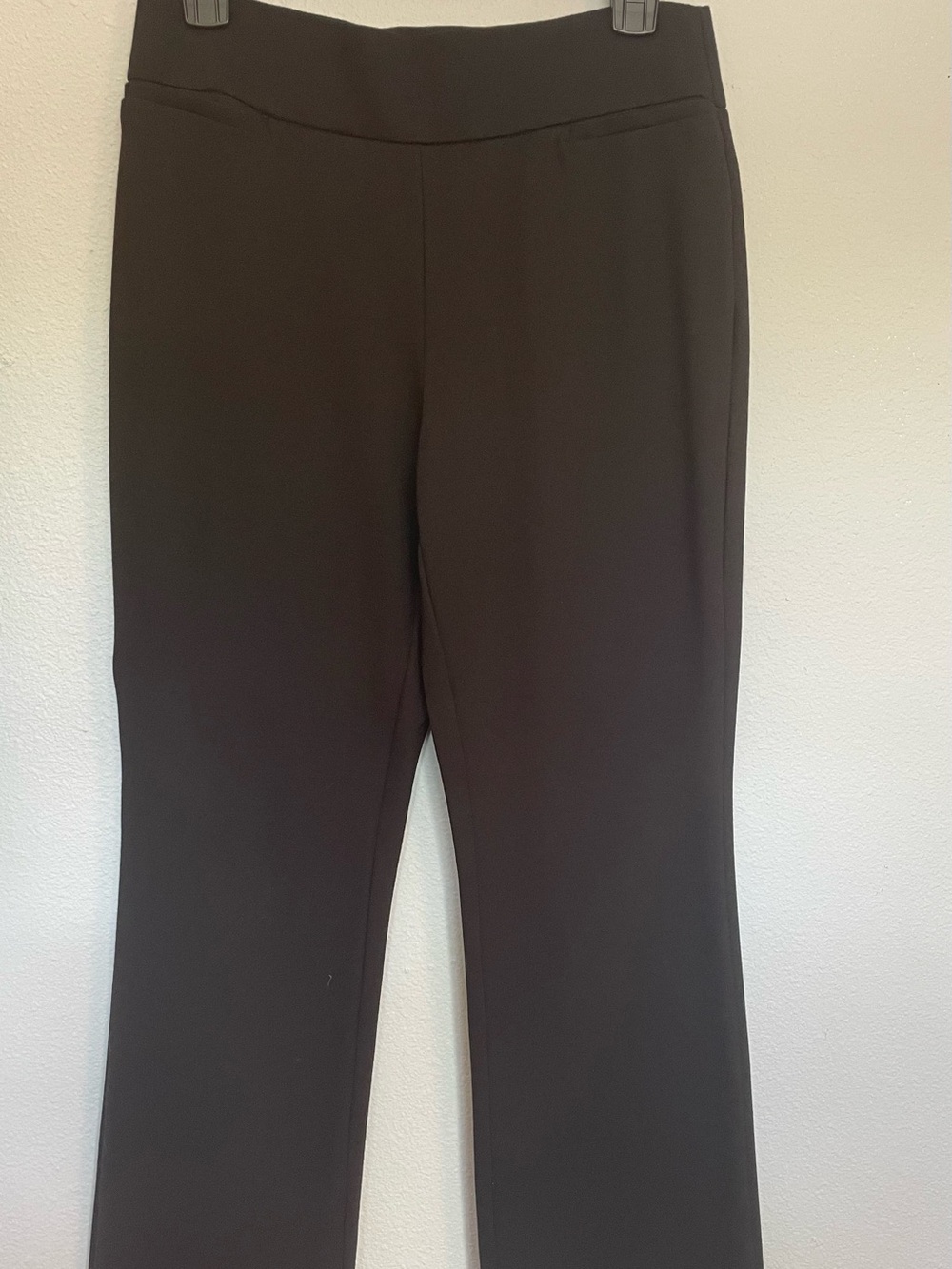 Vision 155 Black Pull On Stretch Pants Small Short SS Straight Leg Slight Flare